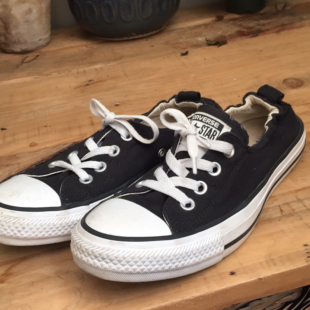 Converse Black size 8 low top